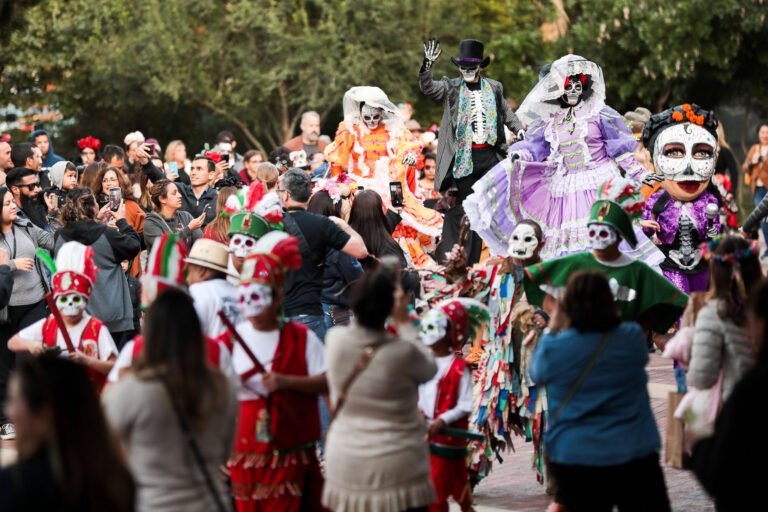 Experience the tastes of Día de los Muertos at Pearl this weekend break