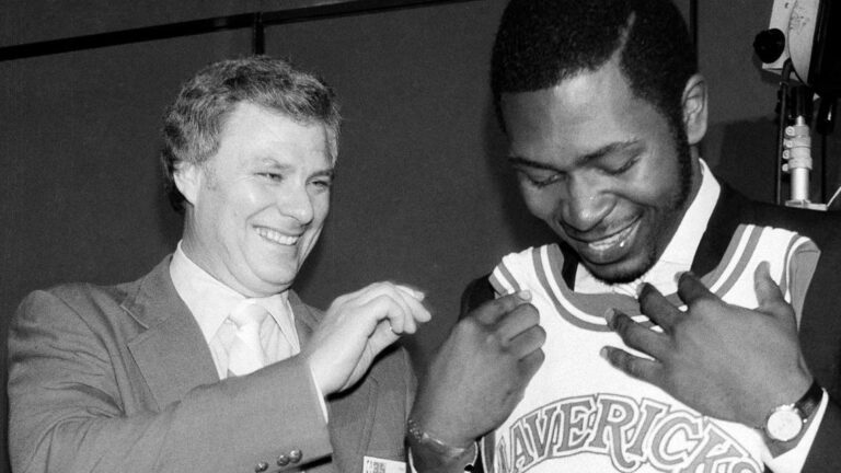 Dallas Mavericks to retire Mark Aguirre’s No. 24 jacket